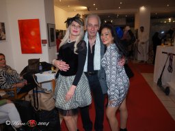 Fashion Show in der Contemplor Galerie Wien am 14. 03. 2024